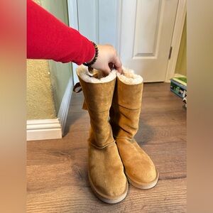 ❌SOLD❌ KOOLABURRA BY UGS Size 7W